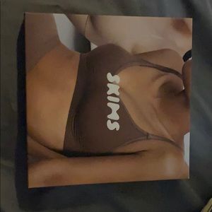 Skims sculpting bra